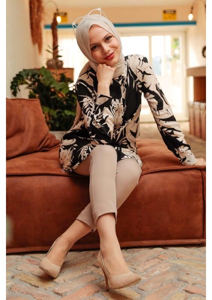 - Desenli Siyah Tesettür Viskon Tunik 11552S modelleri