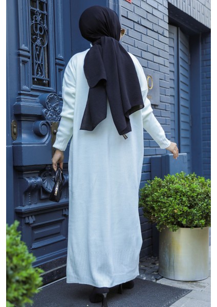 - Ekru Tesettür Triko Elbise 3409E fırsatları