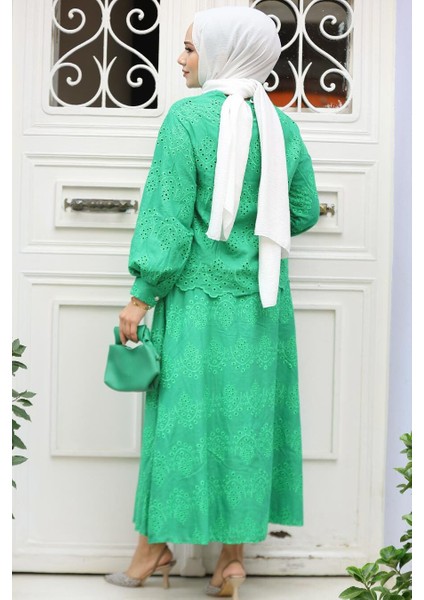 Güpürlü Zümrüt Yeşili Tesettür Etekli Ikili Takım 14181ZY modelleri