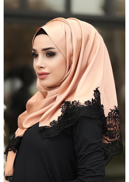 - Dantelli Ipek Görünümlü Şal Ürün Kodu 1147