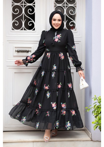 Çiçek Desenli Siyah Tesettür Elbise 32815S