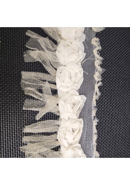 6 cm Genişlik Şerit – Sütlü Kahve Çiçekli Tül ve Simli Dantel, Dekoratif Aksesuar-2 Metre fırsatları