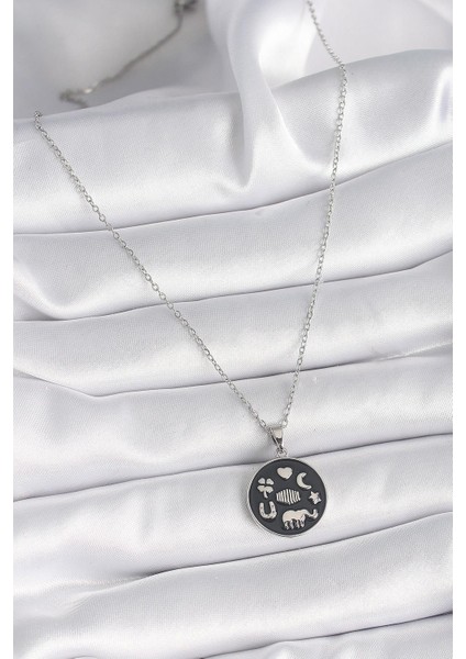 316L Çelik Gümüş Renk Siyah Renk Şans Kolyesi fiyatları