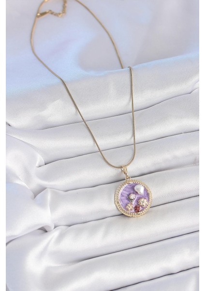 316L Çelik Gold Renk Zincir Mor Mineli Incili Çiçek Işlemeli Madalyon Model Kadın Kolye fiyatları