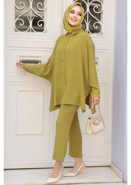 Düğmeli Yağ Yeşili Tesettür Ikili Takım 67751YY fiyatları