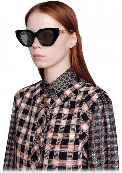 GG0641S 001 53-19 Siyah Cat Eye Çerçeveli Füme Mat Camlı Kadın Güneş Gözlüğü fırsatları