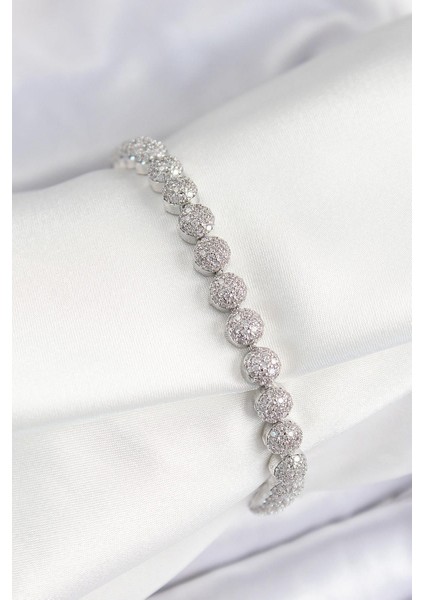 Pirinç Zirkon Taşlı Yarım Topcuk Model Gümüş Renk Vıp Seri Kadın Bileklik