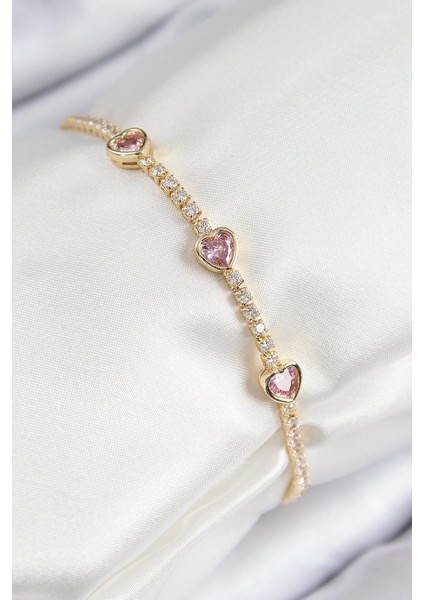 Pirinç Zirkon Taşlı Pembe Kalp Model Gold Renk Kadın Bileklik