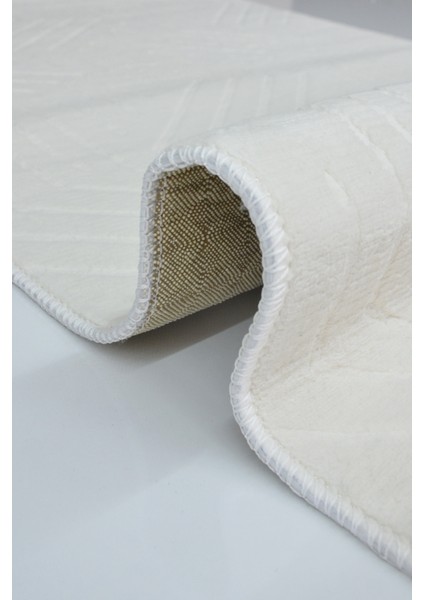 Kaymaz Tabanlı Kesme Kabartmalı Salon Koridor Mutfak Halısı 5025K Krem