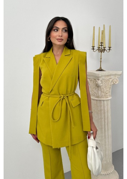 Kadın Alt Üst Ikili Takım Omuz Detaylı Kuşaklı Yelek Pantolon Takım indirimleri