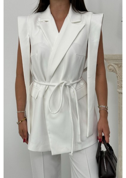 Kadın Alt Üst Ikili Takım Omuz Detaylı Kuşaklı Yelek Pantolon Takım