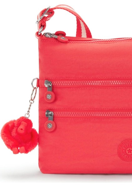 Alvar Orta Boy Omuz Çantası indirimleri