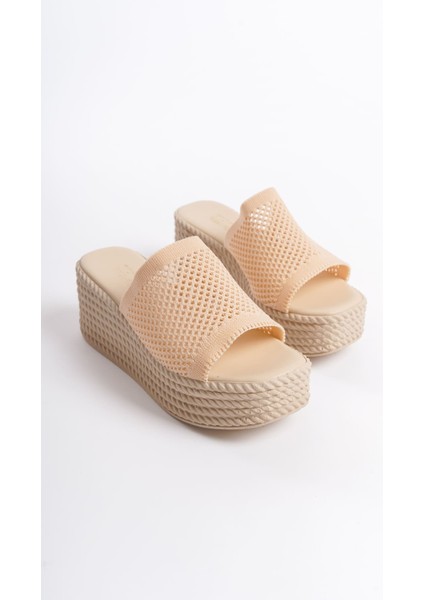 Marla Dolgu Topuklu Ortopedik Taban Hasır Görünümlü Triko Kadın Terlik Tkt - Ten fırsatları