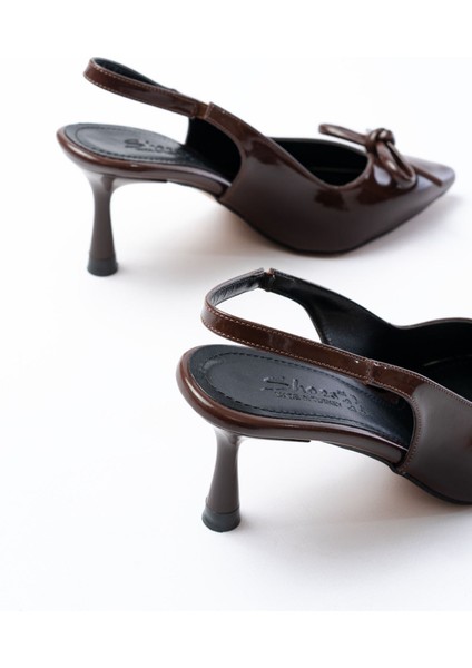 Kadın AYAKKABIİNF-4500 Kahve Rugan Günlük Arkası Açık Fiyonklu Topuklu Bayan Ayakkabı indirimleri