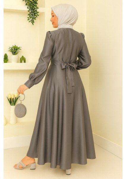 Kadın Giyim Abiye Moda Kemeri Taşlı Uzun Tesettür Saten Abiye Elbise 2753 modelleri