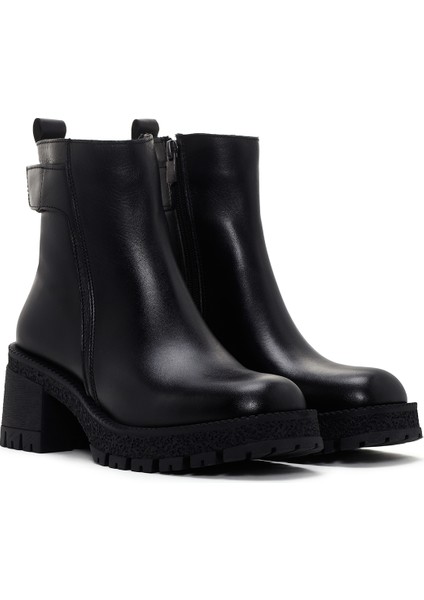 Kadın Siyah Fermuarlı Kalın Topuklu Deri Bot 25WFD130318 indirimleri
