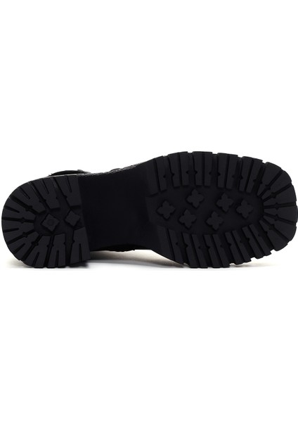 Kadın Siyah Fermuarlı Kalın Topuklu Deri Bot 25WFD130318