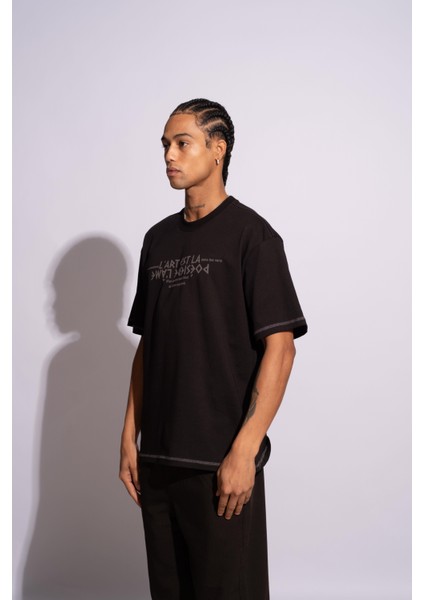 Erkek Oversize T-Shirt L'art Siyah fırsatları
