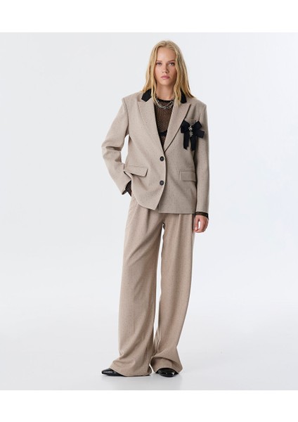 Fiyonk Aplikeli Blazer TW6250106011030 modelleri