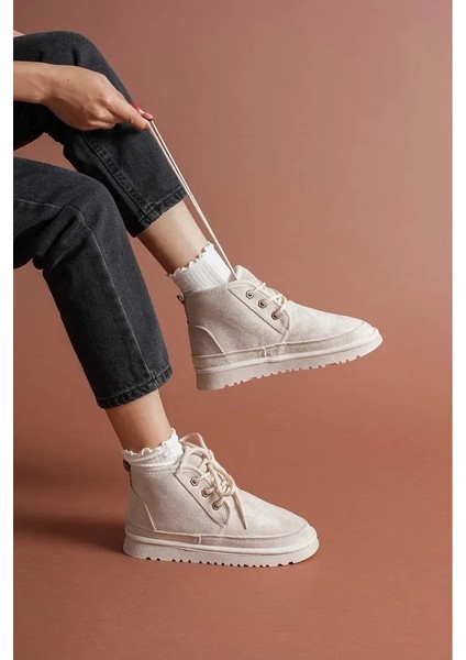 Süet Içi Kürklü Bağcıklı Alçak Taban Kadın Bot