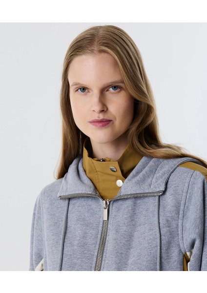 Çift Parça Görünüm Colorblock Mont TW6250012067003 fırsatları