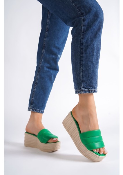 Reına Dolgu Topuklu Ortopedik Taban Hasır Görünümlü Kadın Terlik Ckt - Yeşil