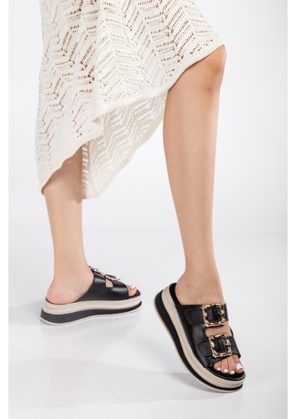 Çift Bantlı Tokalı Terlik modelleri