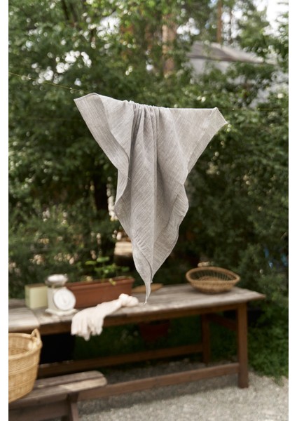 Peony Çizgi Detay Füme Keten Fular fiyatları