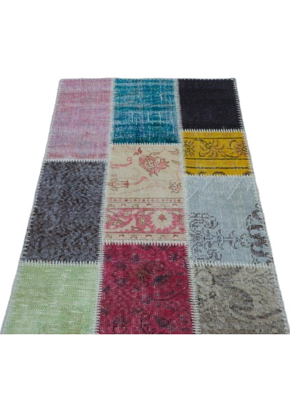 Kavala Kırmızı Göbekli Yün Modern Desenli Yün Hav Toz Vermez Leke Tutmayan Salon Yolluk Mutfak El Dokuma Halı modelleri