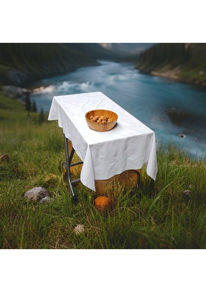 Beyaz Sade Happy Camper Pamuk Dokuma Çevre Dostu Kamp Karavan Masa Örtüsü 120 cm