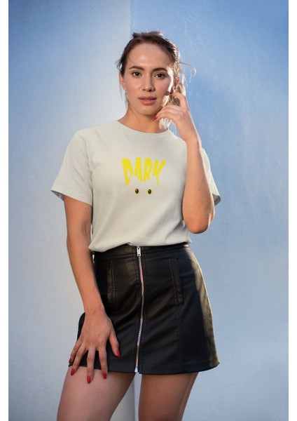 Dark Kedi Baskılı / Kadın Çok Renkli T-Shirt %100 Pamuk Regular Fıt Rahat Kalıp