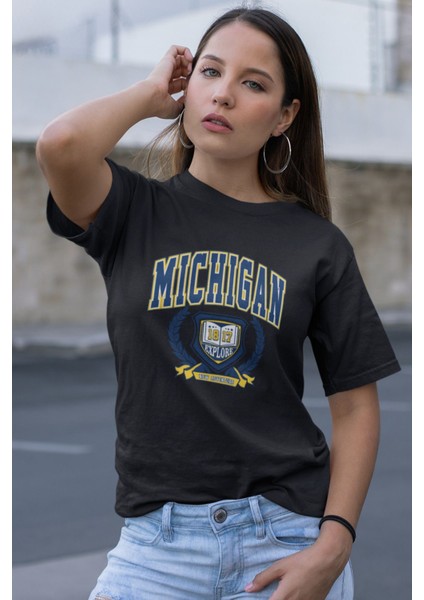 Mıchıgan 1817 Baskılı / Kadın Çok Renkli T-Shirt %100 Pamuk Regular Fıt Rahat Kalıp