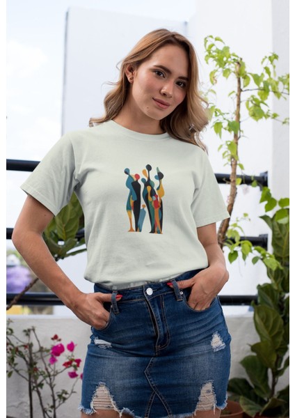 Bohem Desen Baskılı / Kadın Çok Renkli T-Shirt %100 Pamuk Regular Fıt Rahat Kalıp