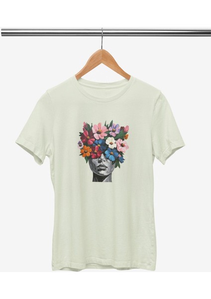 Flowers Head Baskılı / Kadın Çok Renkli T-Shirt %100 Pamuk Regular Fıt Rahat Kalıp fiyatları