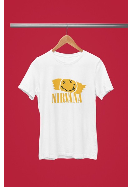 Nirvana Baskılı / Kadın Çok Renkli T-Shirt %100 Pamuk Regular Fıt Rahat Kalıp fiyatları