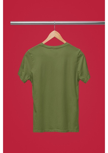Leoparlı Cherry Baskılı / Kadın Çok Renkli T-Shirt %100 Pamuk Regular Fıt Rahat Kalıp modelleri