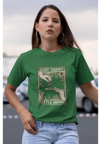 Stay Trıppy Baskılı / Kadın Çok Renkli T-Shirt %100 Pamuk Regular Fıt Rahat Kalıp