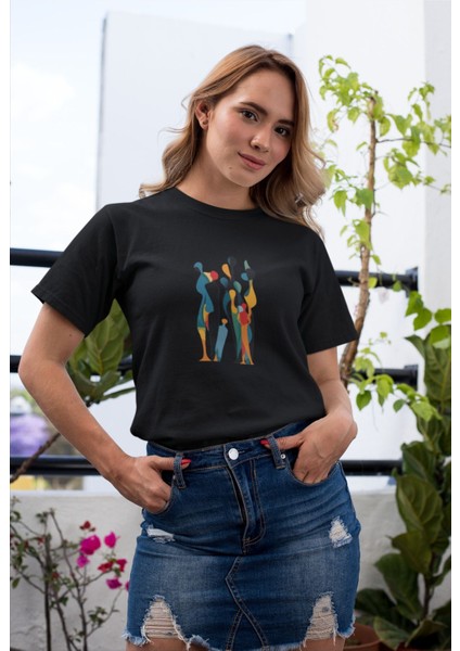 Bohem Desen Baskılı / Kadın Çok Renkli T-Shirt %100 Pamuk Regular Fıt Rahat Kalıp