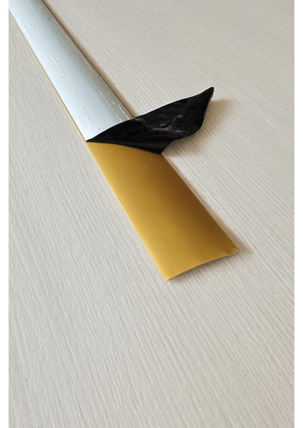 Kapı Eşik Profili - 72 cm - Kendinden Yapışkanlı Alüminyum Sarı – Kapı Altı Çıtası, Parke Geçiş ve Kapı Altı Eşik Çıtası
