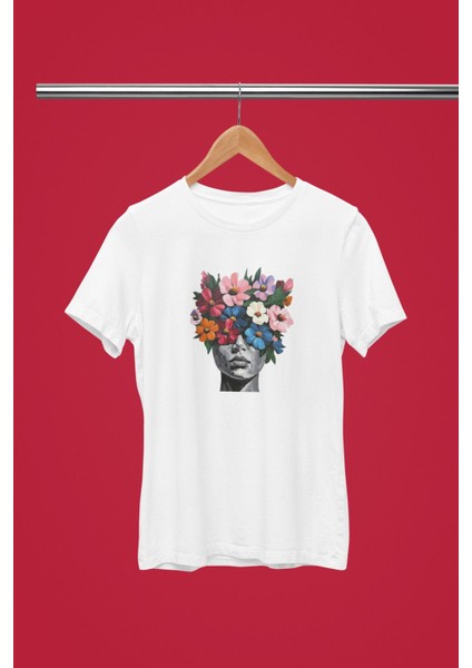Flowers Head Baskılı / Kadın Çok Renkli T-Shirt %100 Pamuk Regular Fıt Rahat Kalıp fiyatları