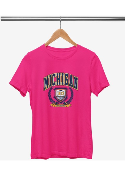 Mıchıgan 1817 Baskılı / Kadın Çok Renkli T-Shirt %100 Pamuk Regular Fıt Rahat Kalıp fiyatları