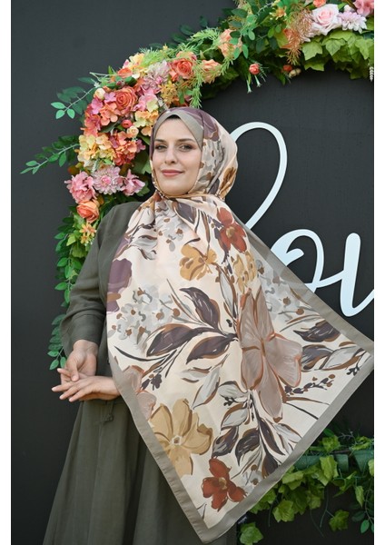 Flora Çiçekli Şal fırsatları