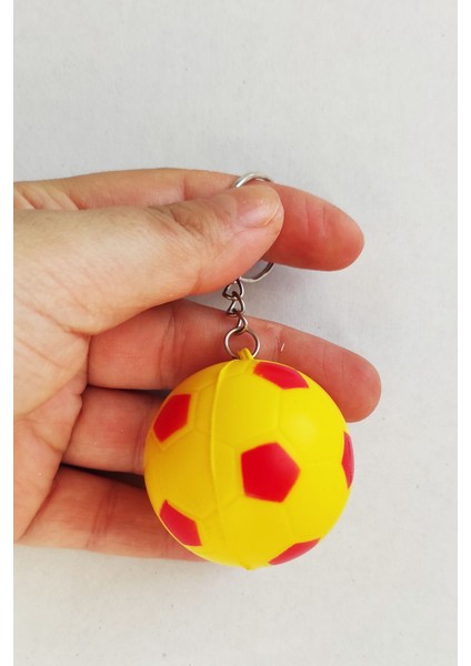 Sarı Kırmızı Yumuşak Futbol Topu Anahtarlık -5cm - Oyuncak -Sevgililer Günü, Doğum Günü fiyatları