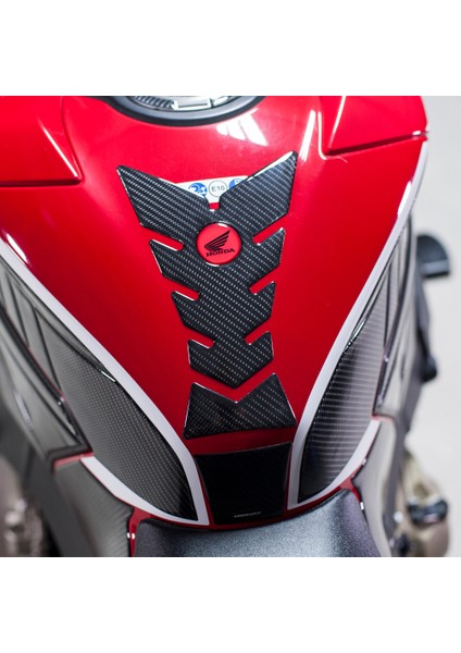Honda CBR1000RR 2017-2020 ile Uyumlu Kaydırmaz 6d Karbon 30 Parça Tank Pad Seti GC73 modelleri