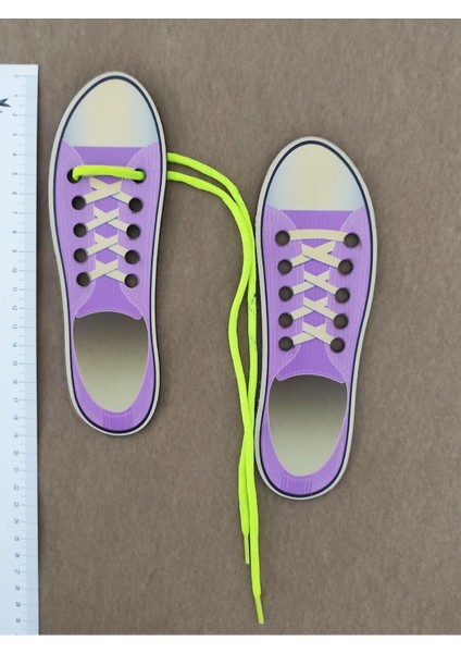 İnce Motor Beceri Geliştirici Bağcıklı Spor Ayakkabı Eğitici Ahşap Oyuncak 19 x 6 cm