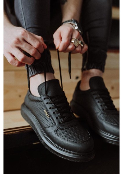 Yüksek Taban Günlük Ayakkabı 042 Siyah (Siyah Taban)