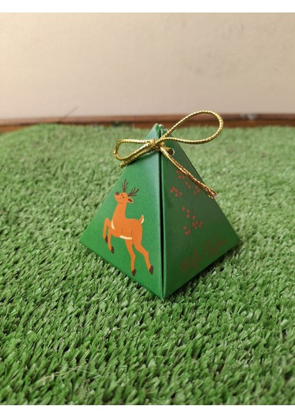 Çam Ağacı Geyikli Yeşil 10'lu Piramit Kutu - Hediye Kutusu - Yılbaşı Kutusu - Yılbaşı Hediyesi modelleri