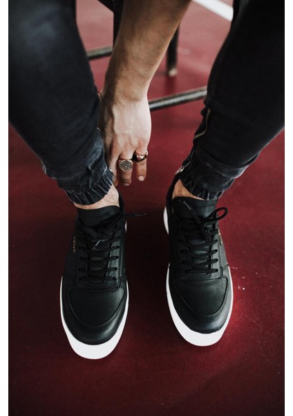 Günlük Ayakkabı 666 Siyah (Beyaz Taban)