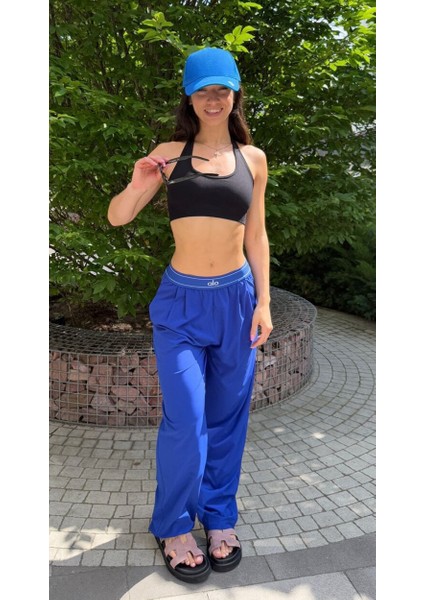 Rahat Kalıp Beli Lastikli Bol Paça Kumaş Pantolon