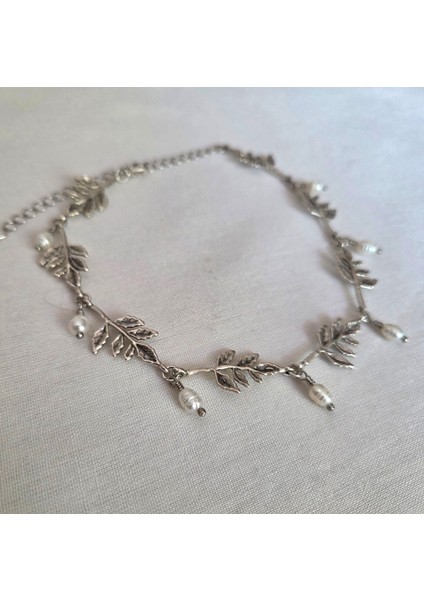 Antik Gümüş Kaplama Kadın Choker Kolye – Gerçek Inci Detaylı Şık Takı, Günlük ve Özel Kullanım modelleri